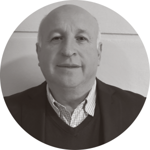 Eduardo Yáñez | Postgrado UNAB